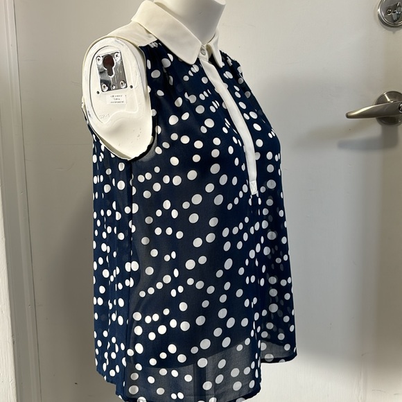 Chloe K sheer tank top - Picture 2 of 12